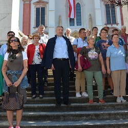 Nach dem 'Einzelsegen' kamen auch Pfarrer und Diakon zum Fototermin!