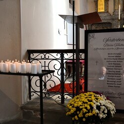 Verstorbene Allerheiligen 2024 bis Allerheiligen 2025