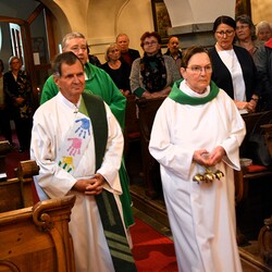 Einzug in die Kirche