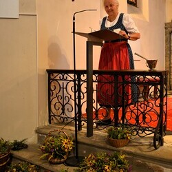 Margret Hofmann heute als Lektorin