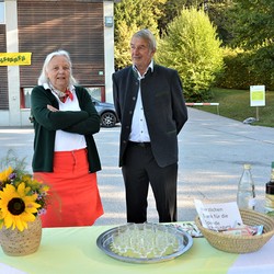 Begrüßung der Festgäste durch Margret Hofmann und Siegfried Fassolter