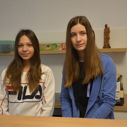 Danke für euer Service, Lena und Emma!