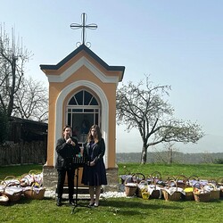 Susanne Linhardt leitet die Segnung