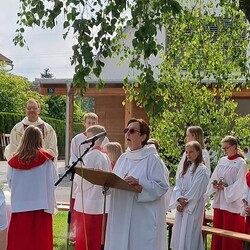 Susanne Linhardt singt das Halleluja