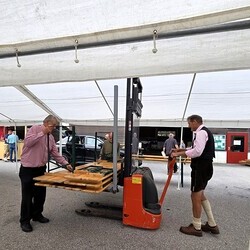 Und alles wird wieder abgebaut!