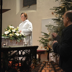 Christmette mit Pfarrer Claudiu Budău 