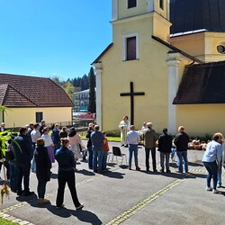Osterspeisensegnung Kirchplatz