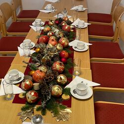 Die Pfarre Tobelba bedankt sich beim Kirchenchor Prima Musica mit einer Einladung zu Kaffee und Kuchen