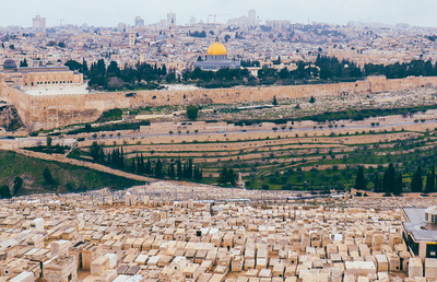 Blick auf die Altstadt Jerusalems vom Ölberg aus, im Februar 2020