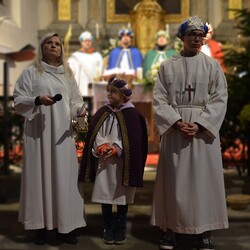 Ines Kvar, Königin und Ministrantin Flora, König und Ministrant Pascal